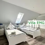 Villa Emg Nah Essen Dortmund Mit Pool Und Garten Fuer Familien Gruppen Bis 21 Personen *