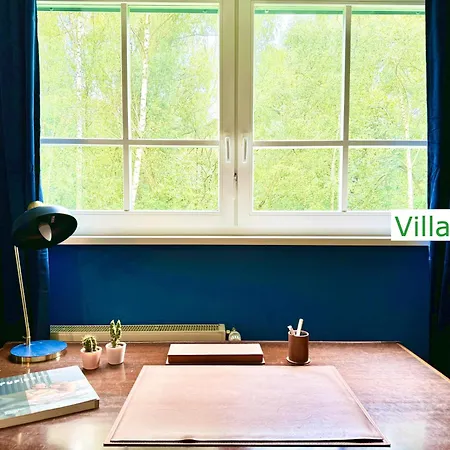Vila Emg Nah Essen Dortmund Mit Pool Und Garten Fuer Familien Gruppen Bis 21 Personen *