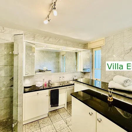 Vila Emg Nah Essen Dortmund Mit Pool Und Garten Fuer Familien Gruppen Bis 21 Personen