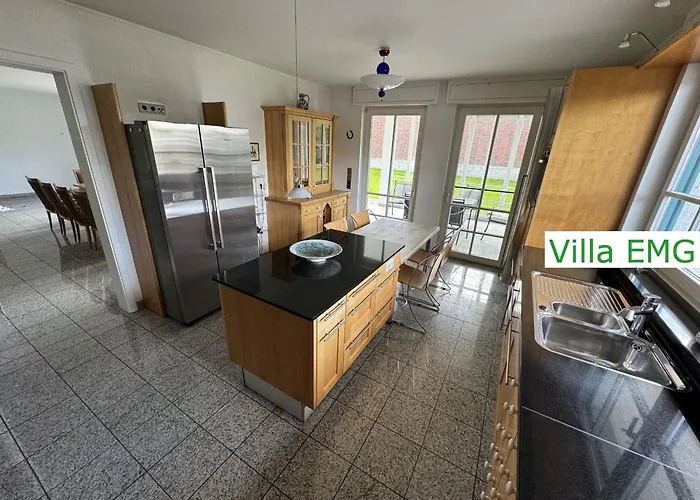 Emg Nah Essen Dortmund Mit Pool Und Garten Für Familien Gruppen Bis 21 Personen Villa Gelsenkirchen