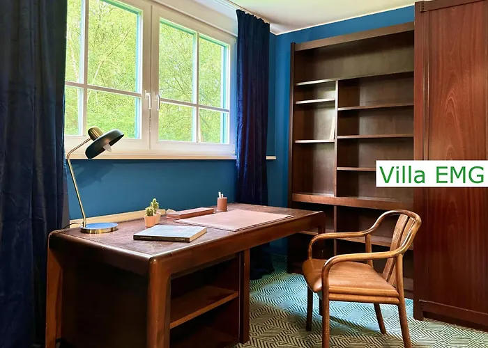 Emg Nah Essen Dortmund Mit Pool Und Garten Fuer Familien Gruppen Bis 21 Personen *