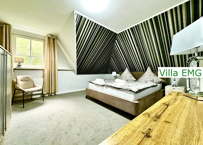 Emg Nah Essen Dortmund Mit Pool Und Garten Fuer Familien Gruppen Bis 21 Personen