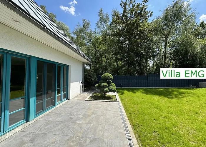 Emg Nah Essen Dortmund Mit Pool Und Garten Für Familien Gruppen Bis 21 Personen Villa Gelsenkirchen
