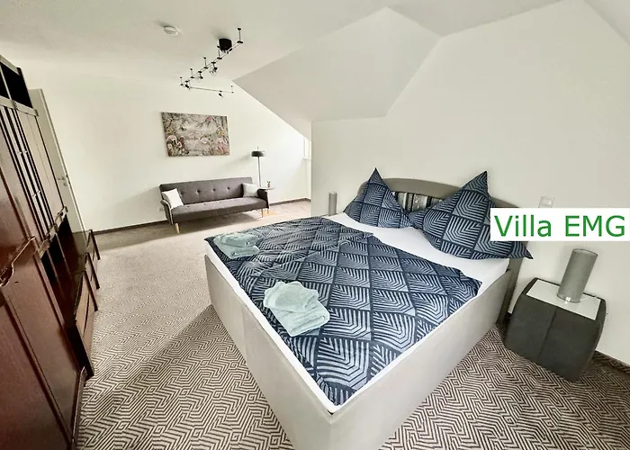 Villa Emg Nah Essen Dortmund Mit Pool Und Garten Für Familien Gruppen Bis 21 Personen Gelsenkirchen