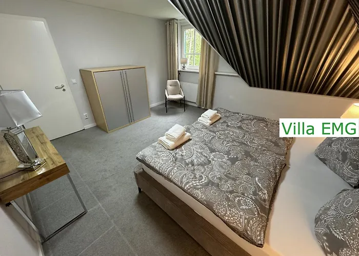 Emg Nah Essen Dortmund Mit Pool Und Garten Für Familien Gruppen Bis 21 Personen Villa