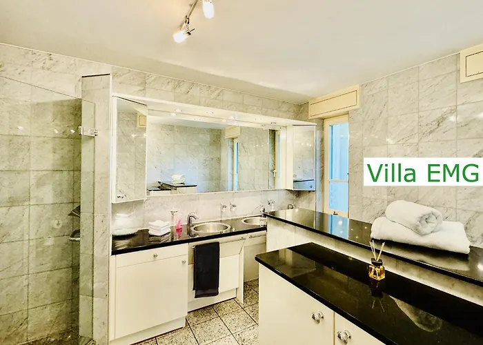 Villa Emg Nah Essen Dortmund Mit Pool Und Garten Für Familien Gruppen Bis 21 Personen