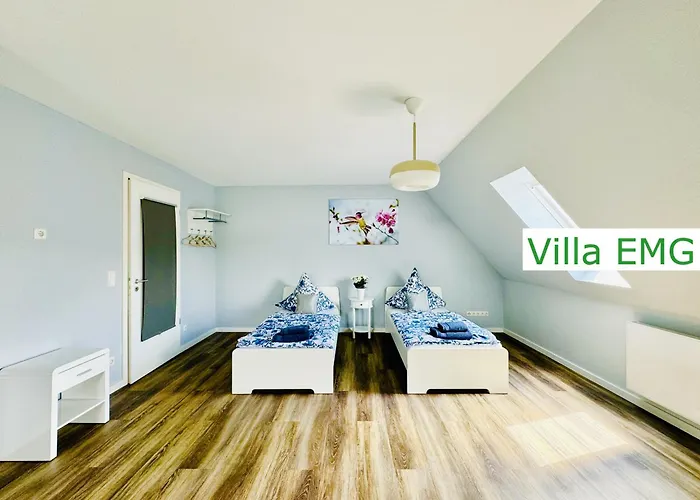 Vila Emg Nah Essen Dortmund Mit Pool Und Garten Fuer Familien Gruppen Bis 21 Personen